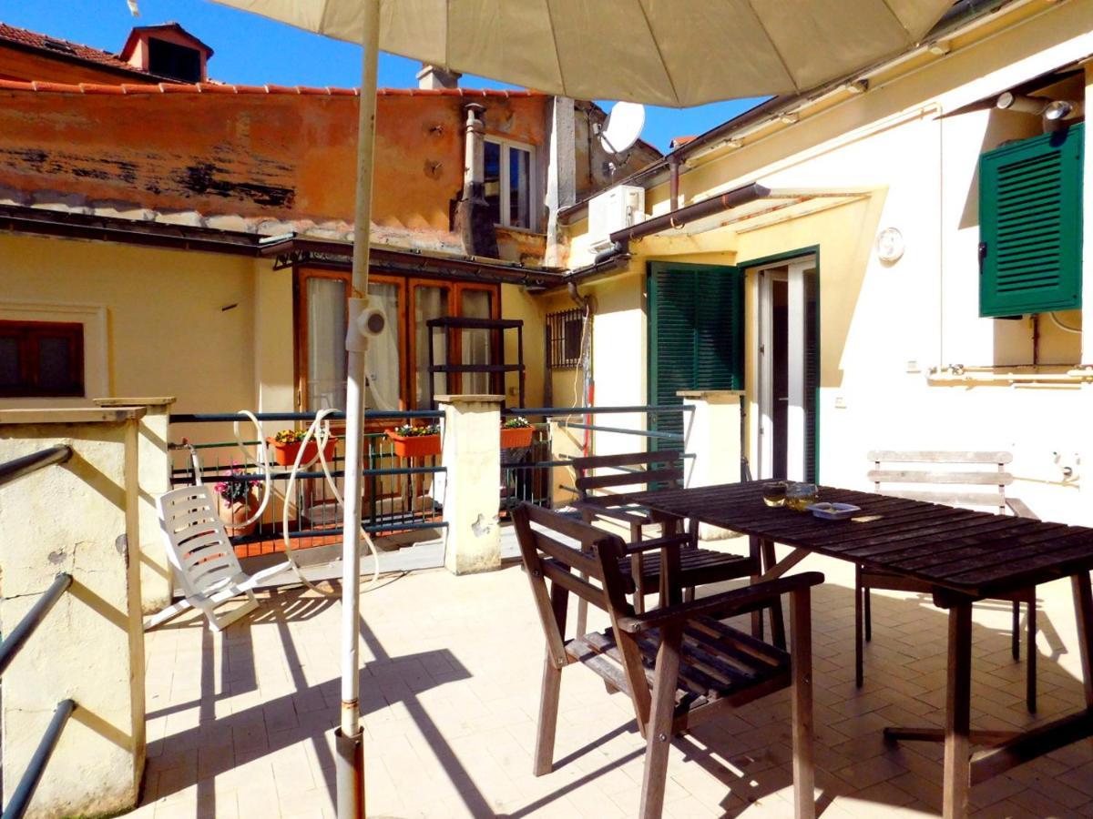 La Casa Di Enrico! Apartment เลวานโต ภายนอก รูปภาพ